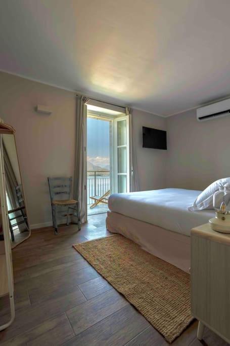 Il Noce Lake View Apartment Лезено Экстерьер фото